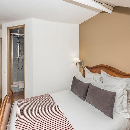 Chambres D'Hotes La Closerie Des Trois Marottes Melun Exterior photo