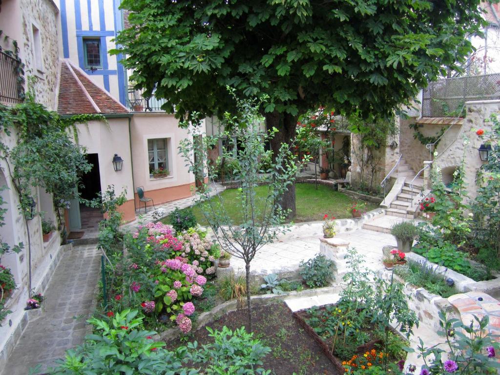Chambres D'Hotes La Closerie Des Trois Marottes Melun Room photo